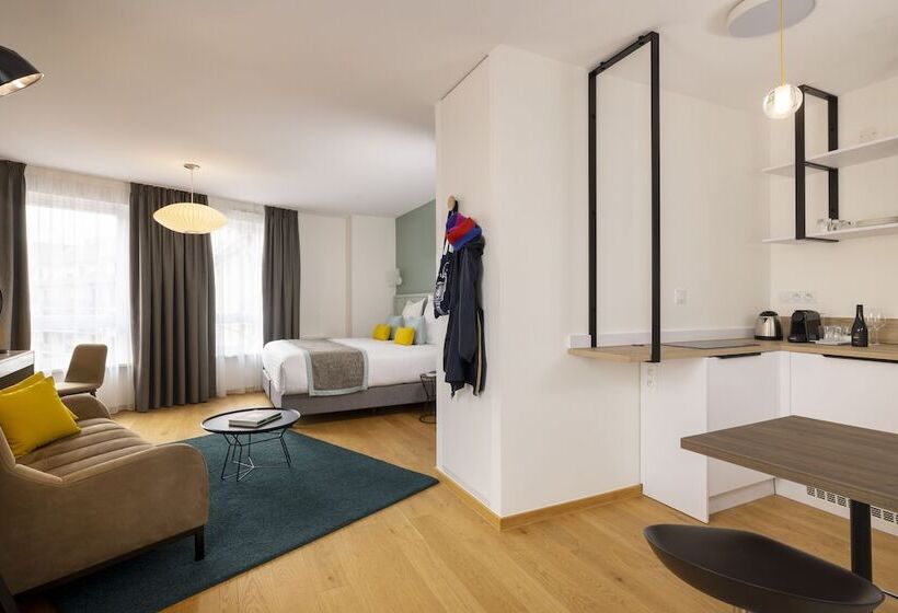 스탠다드 룸, Du Dragon