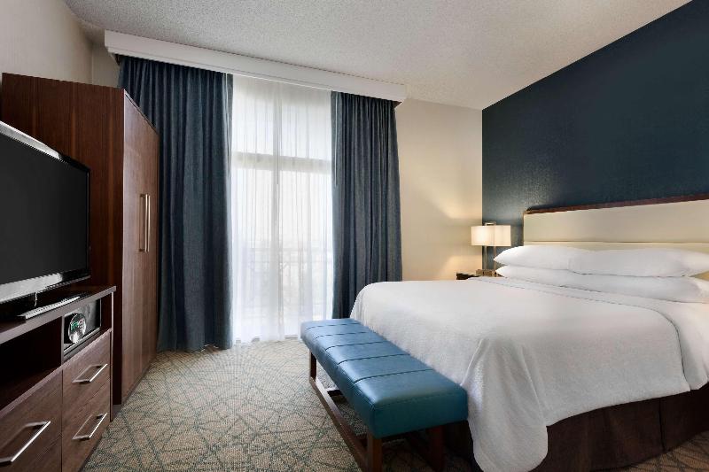 Люкс Кровать Кинг, Embassy Suites By Hilton Brea North Orange County