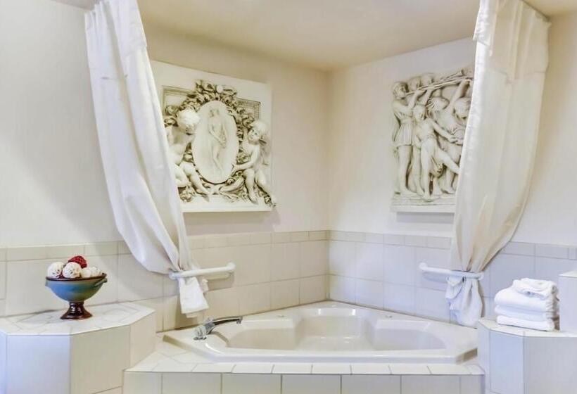 جناح ديلوكس, Forest Villas