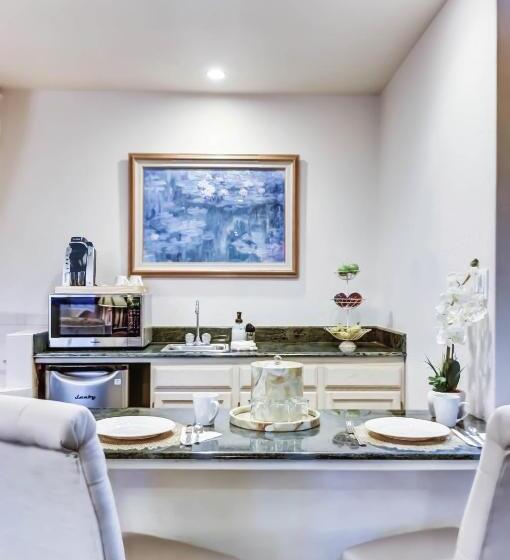 デラックススイート, Forest Villas