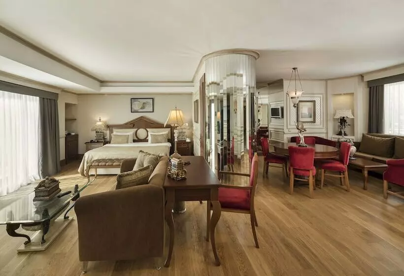 バルコニー付スイート, Holiday Inn Istanbul Old City, An Ihg