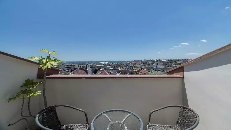 キングサイズベッドのスイートルーム, Holiday Inn Istanbul Old City, An Ihg