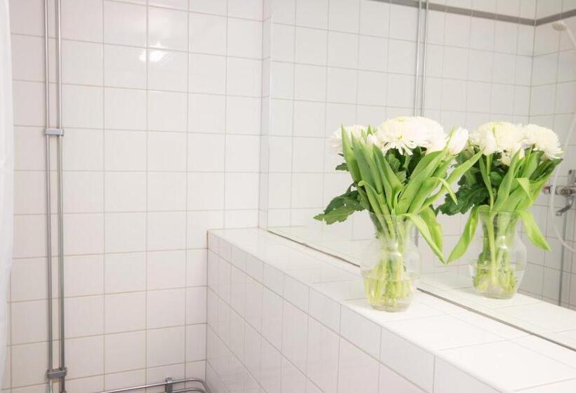 디럭스 룸 킹사이즈 침대, L Aston