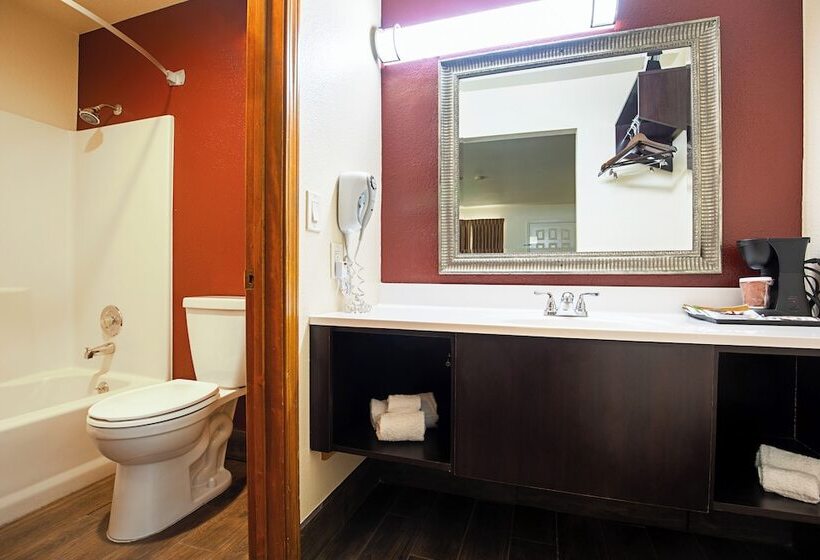 غرفة قياسية, Baymont By Wyndham Kingman