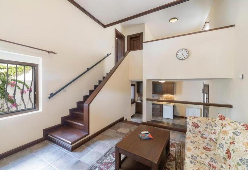 침실 2개 스위트, Seckin Konaklar