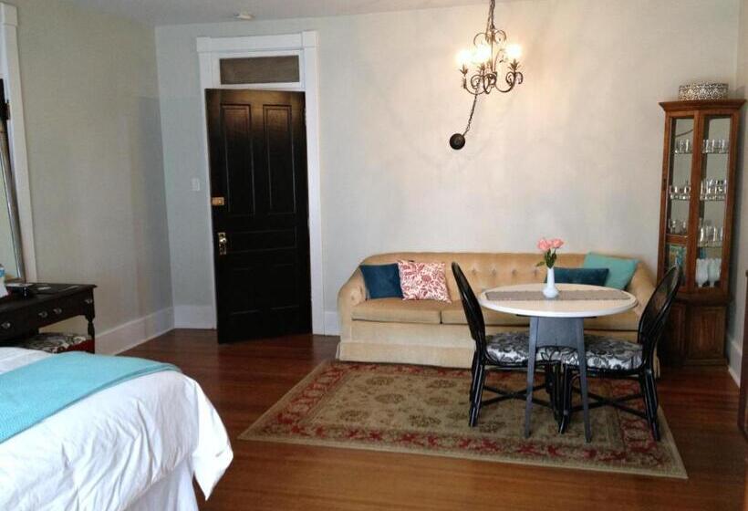 Номер Deluxe Вид на Сад, The Inn At Ragged Edge