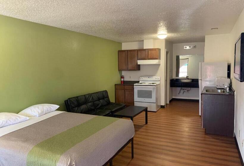 Четырехместный Номер Deluxe, Motel 6longview, Tx  North