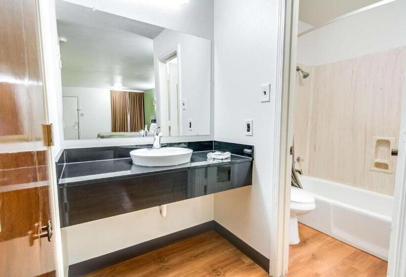 غرفة ديلوكس رباعية, Motel 6longview, Tx  North