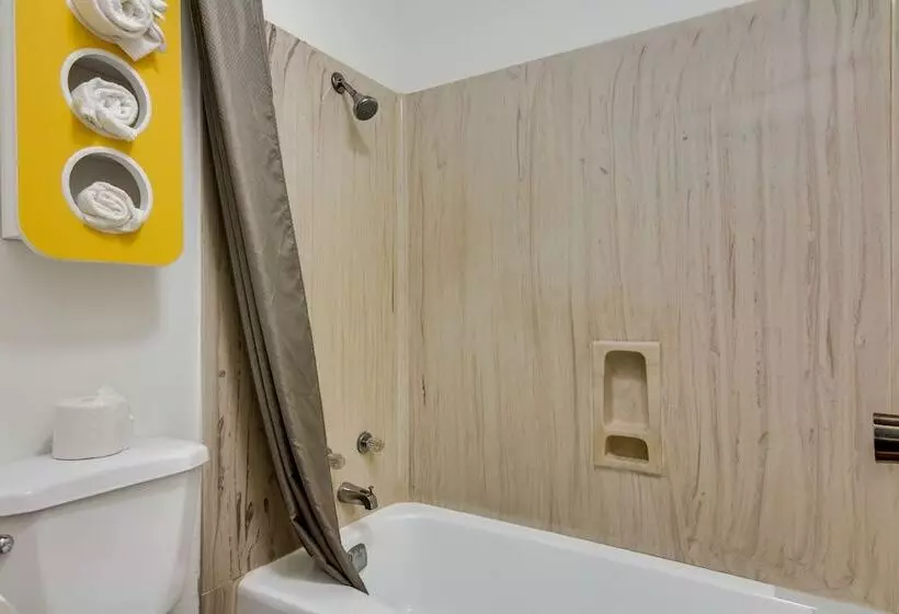 اتاق لوکس, Motel 6longview, Tx  North