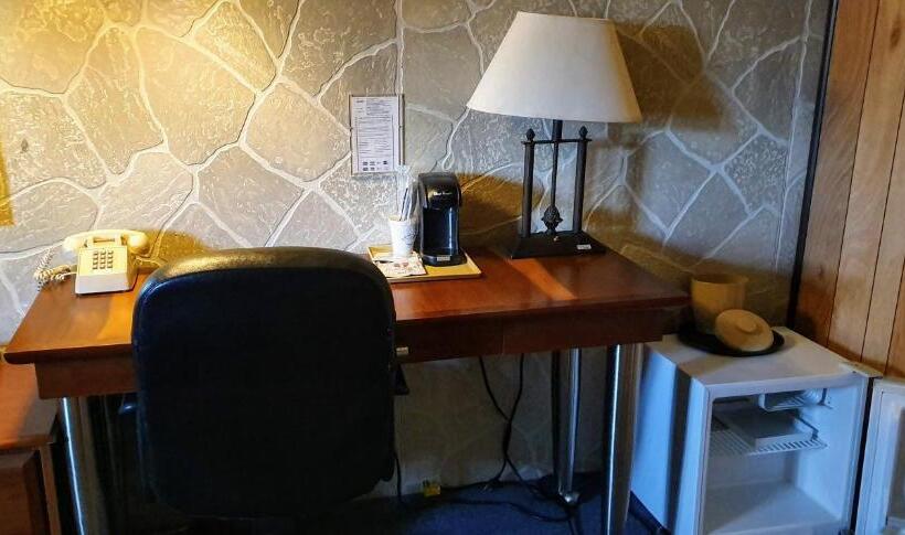 חדר דלוקס, Red Ranch Inn