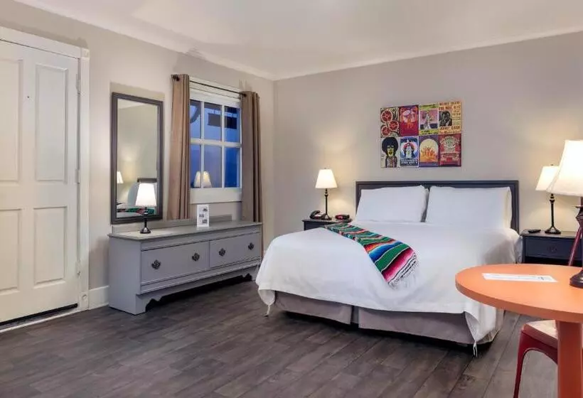 اتاق استاندارد با تخت بزرگ, Palm Canyon Hotel And Rv Resort