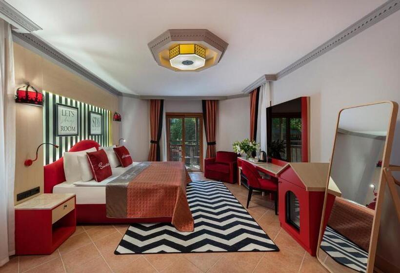 بنجلو قياسى, Selectum Family Resort Belek
