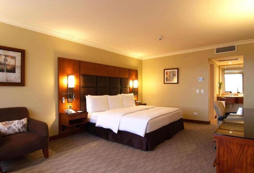 小型套房, Swissotel Quito