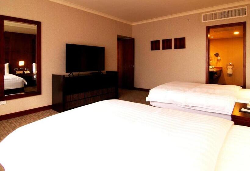 이그제큐티브 스위트, Swissotel Quito