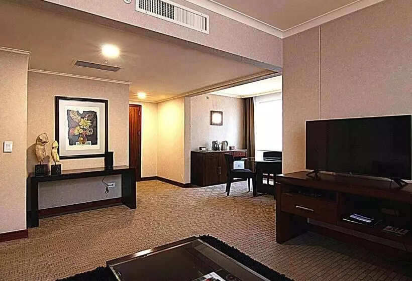 キングサイズベッドのエクゼクティブ, Swissotel Quito