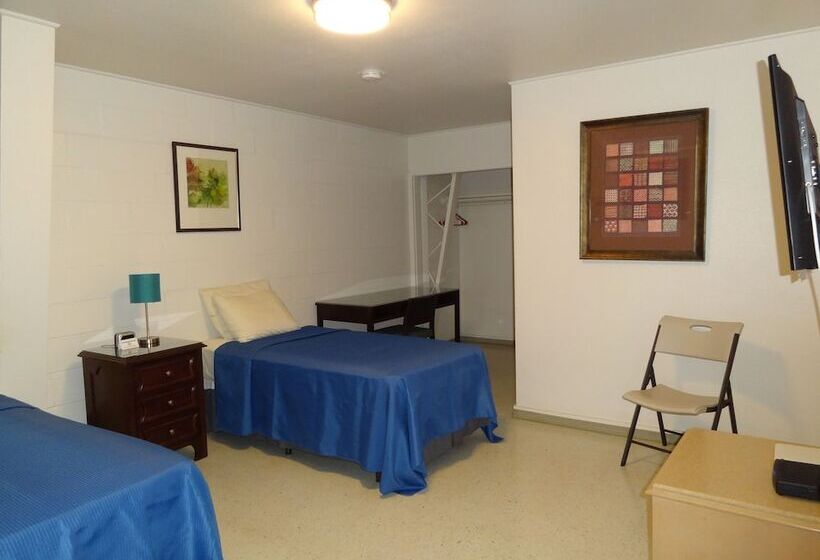 غرفة قياسية, Tip Top Motel