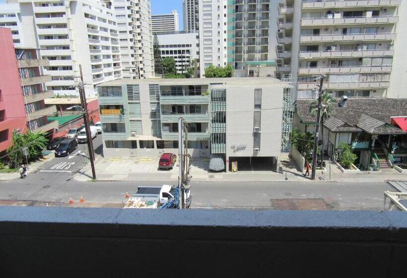 스탠다드 룸 더블 침대 2개, Waikiki Central Hotel   No Resort Fees