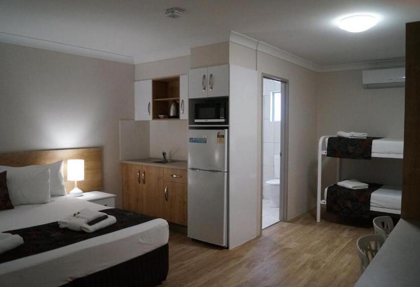 חדר סטודיו סטנדרד, Castle Crest Motel