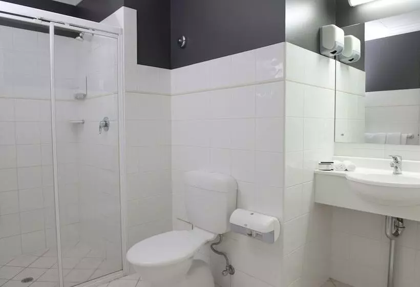 デラックスルーム, Adelaide Riviera