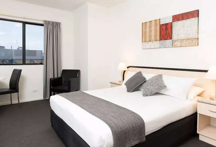 デラックスルーム, Adelaide Riviera