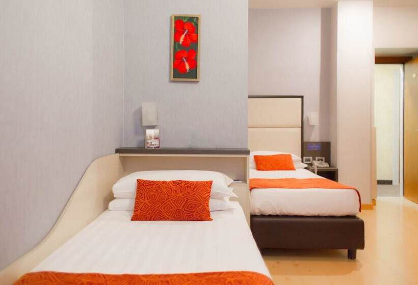 标准三人间, Piacenza