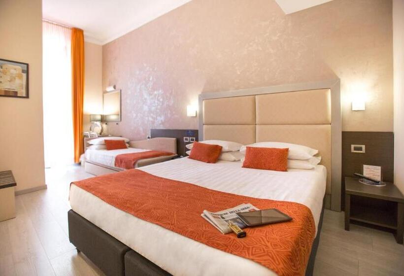 标准三人间, Piacenza