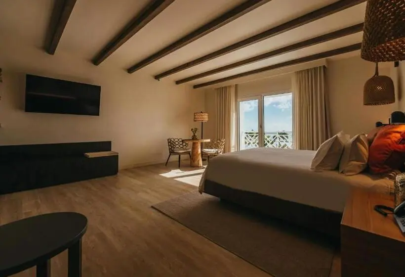سوئیت اجرایی با تخت کینگ, Renaissance Wind Creek Aruba Resort