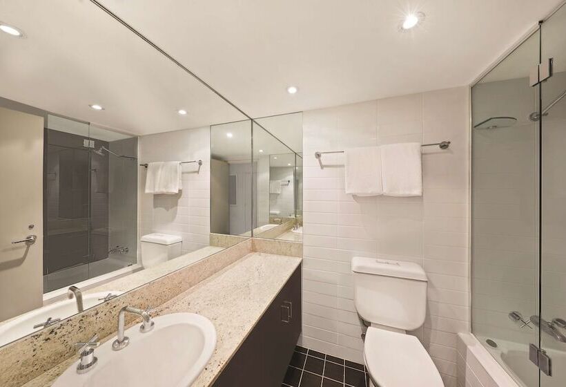 Апартаменты 2 Спальни, Adina Apartment Hotel Sydney Surry Hills