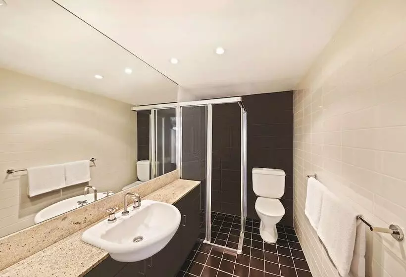 1 Bedroom Apartment City View, Adina Apartment Hotel Sydney Surry Hills