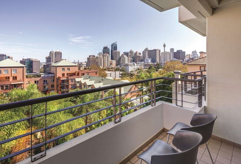 Апартаменты 1 Спальня Вид на Город, Adina Apartment Hotel Sydney Surry Hills