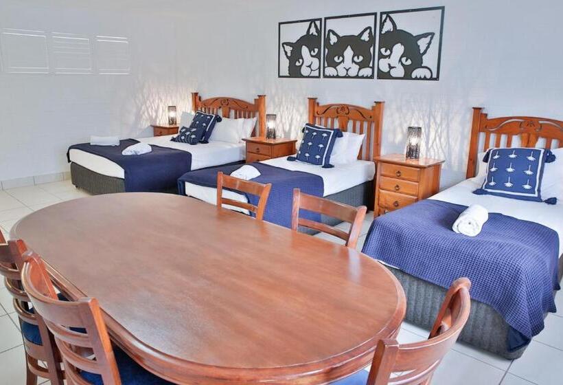 패밀리 룸, Central Park Motel