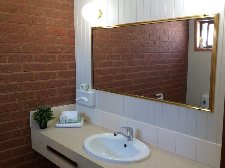 חדר סטנדרט, Country Mile Motor Inn