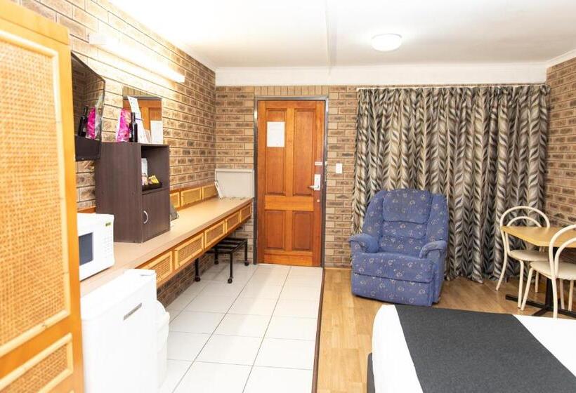 スタンダードルーム, Lantern Motor Inn