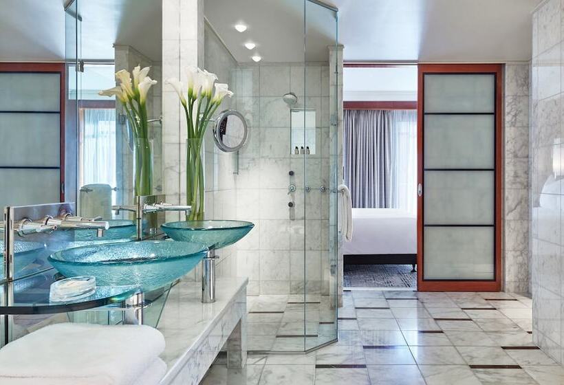 带露台的套间, Park Hyatt Melbourne