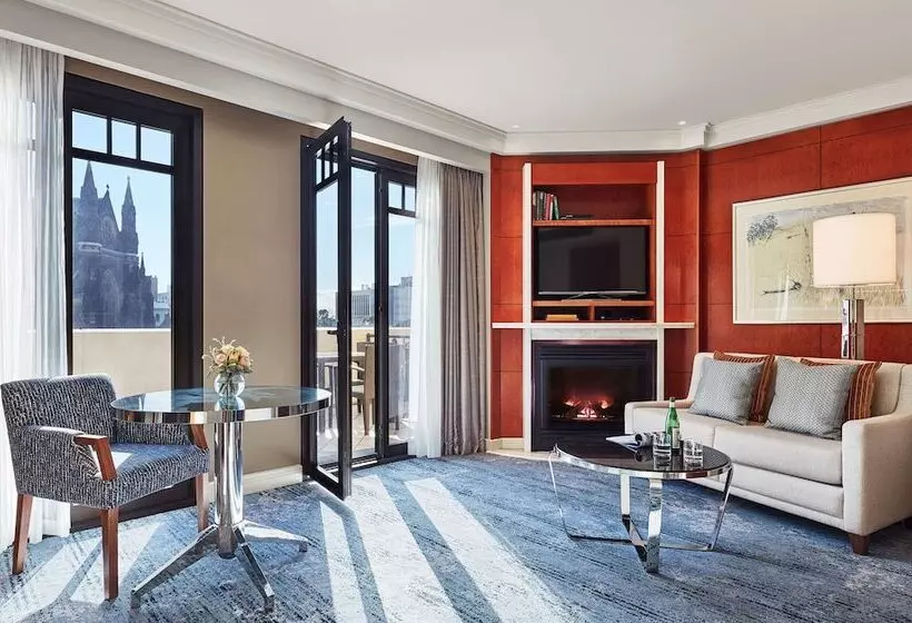 テラス付スイート, Park Hyatt Melbourne