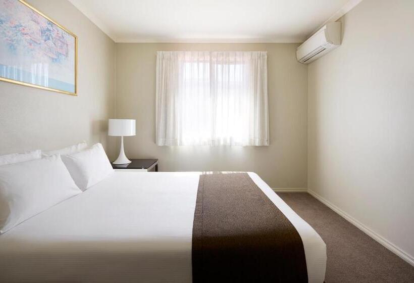 Апартаменты Deluxe 1 Спальня, Pinnacle Apartments