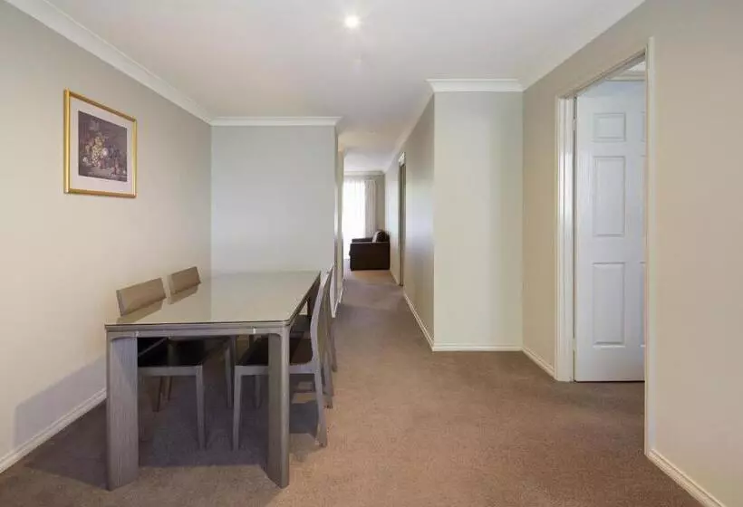 ２ベッドルームデラックスアパートメント, Pinnacle Apartments