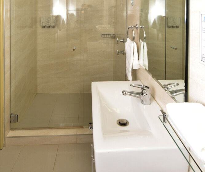 חדר סטנדרט, Ryde Inn