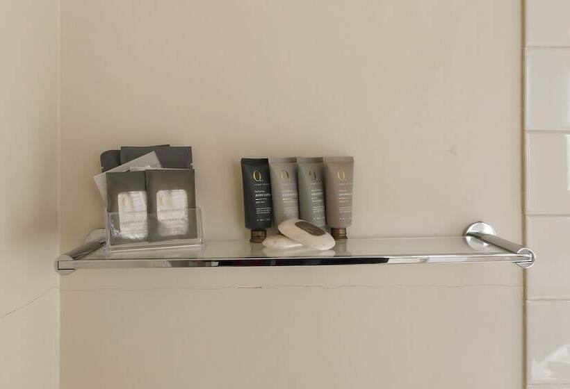 行政套房, The Riversleigh