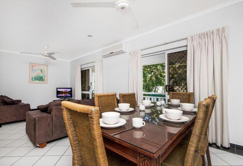 庭の見える1ベッドルームアパートメント, Nimrod Resort Apartments