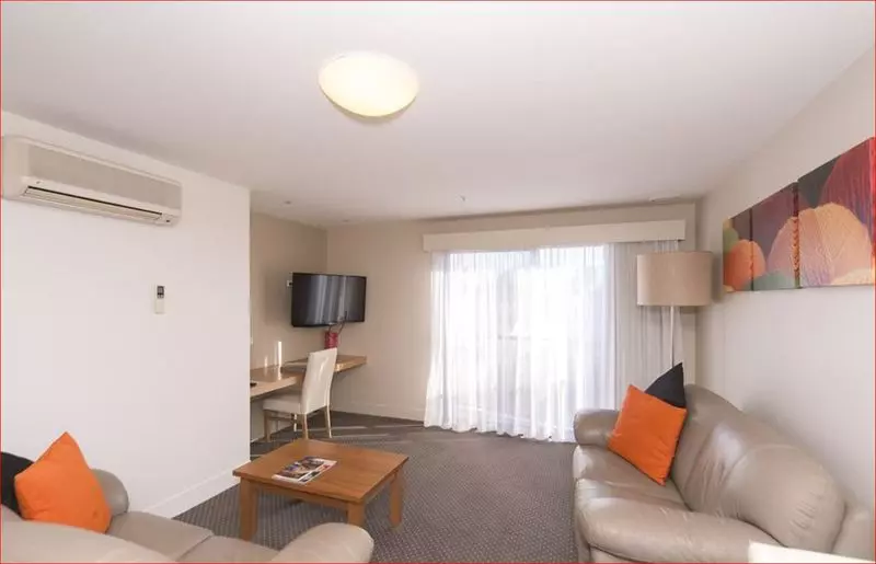 一ベッドルームエクゼクティブアパートメント, The Old Woolstore Apartment