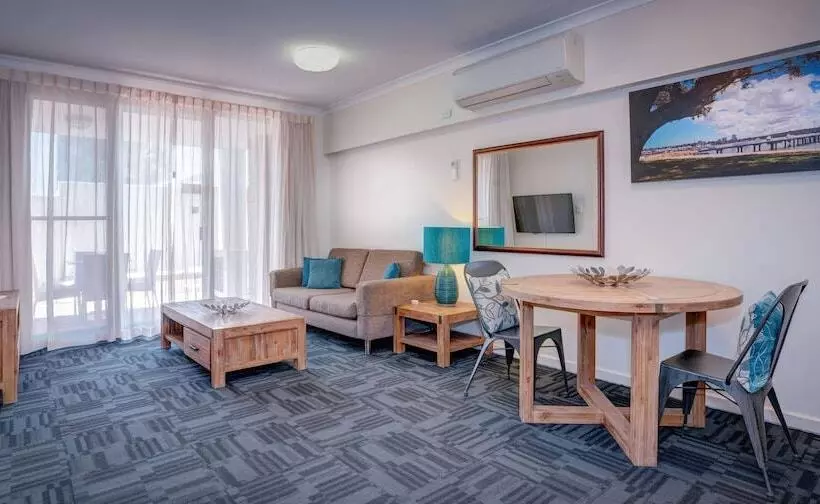 Apartamento 2 Quartos, Broadwater Resort Como