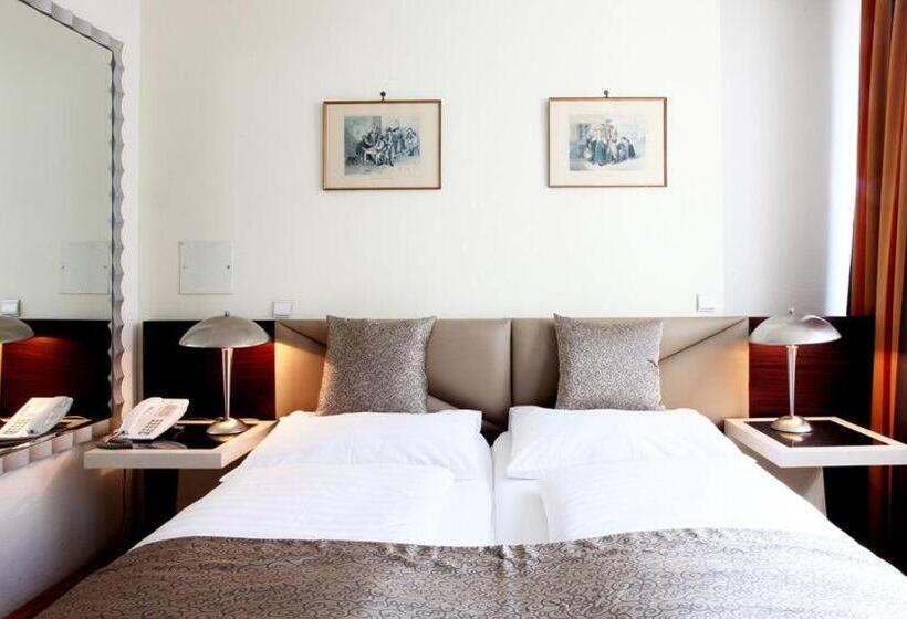 اتاق استاندارد, Attaché Contactless