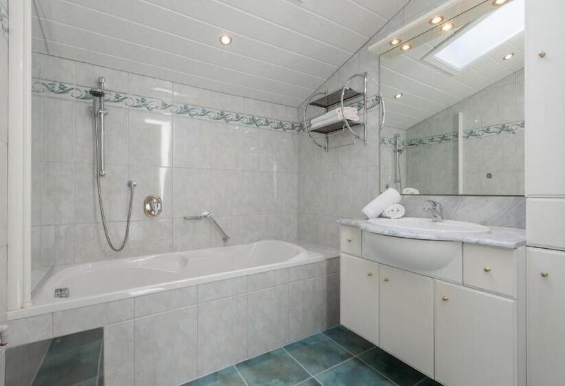 Апартаменты 1 Спальня, Landhaus Kristall