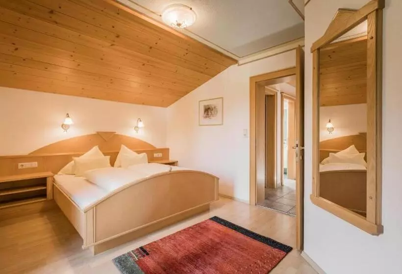 Huoneisto 1 Makuuhuone, Landhaus Kristall