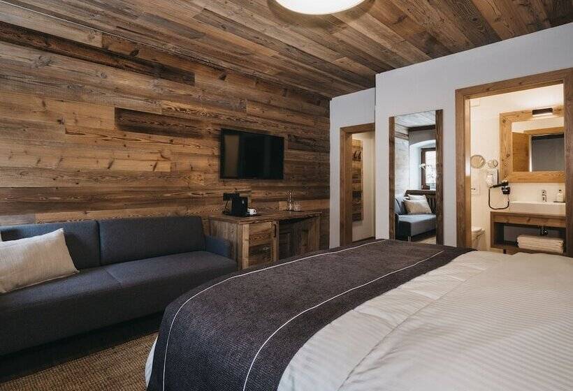 家庭间, Vaya Post Saalbach