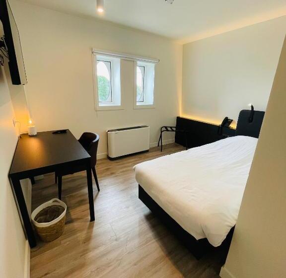 اتاق استاندارد یک نفره, Bell X Kortrijk Wevelgem