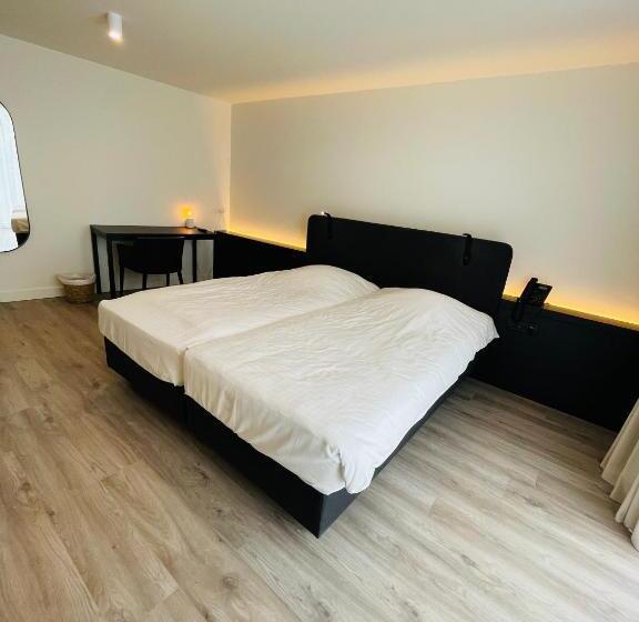 اتاق راحتی, Bell X Kortrijk Wevelgem