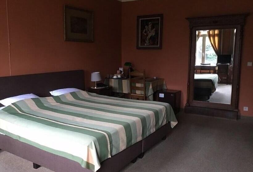 Номер Deluxe, Erasmus