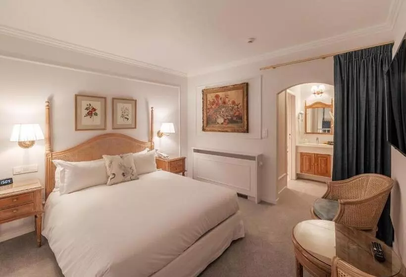 Duplex Junior Suite, Manos Stephanie